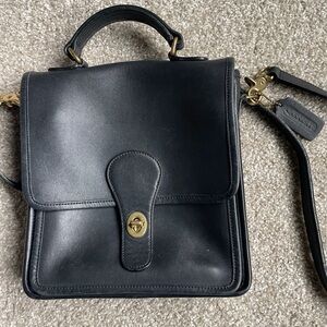 Coach Vintage Black Leather Crossbody  Bag Purse, Willis bag
